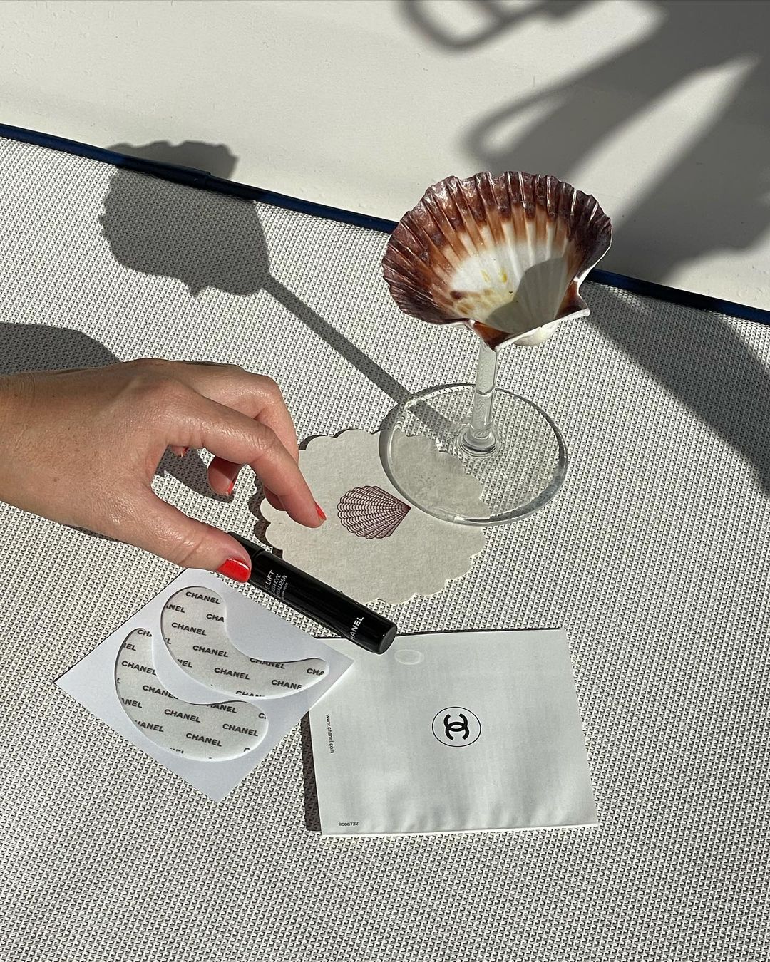 Kako napraviti viralne čaše u obliku morskih školjki kod kuće?