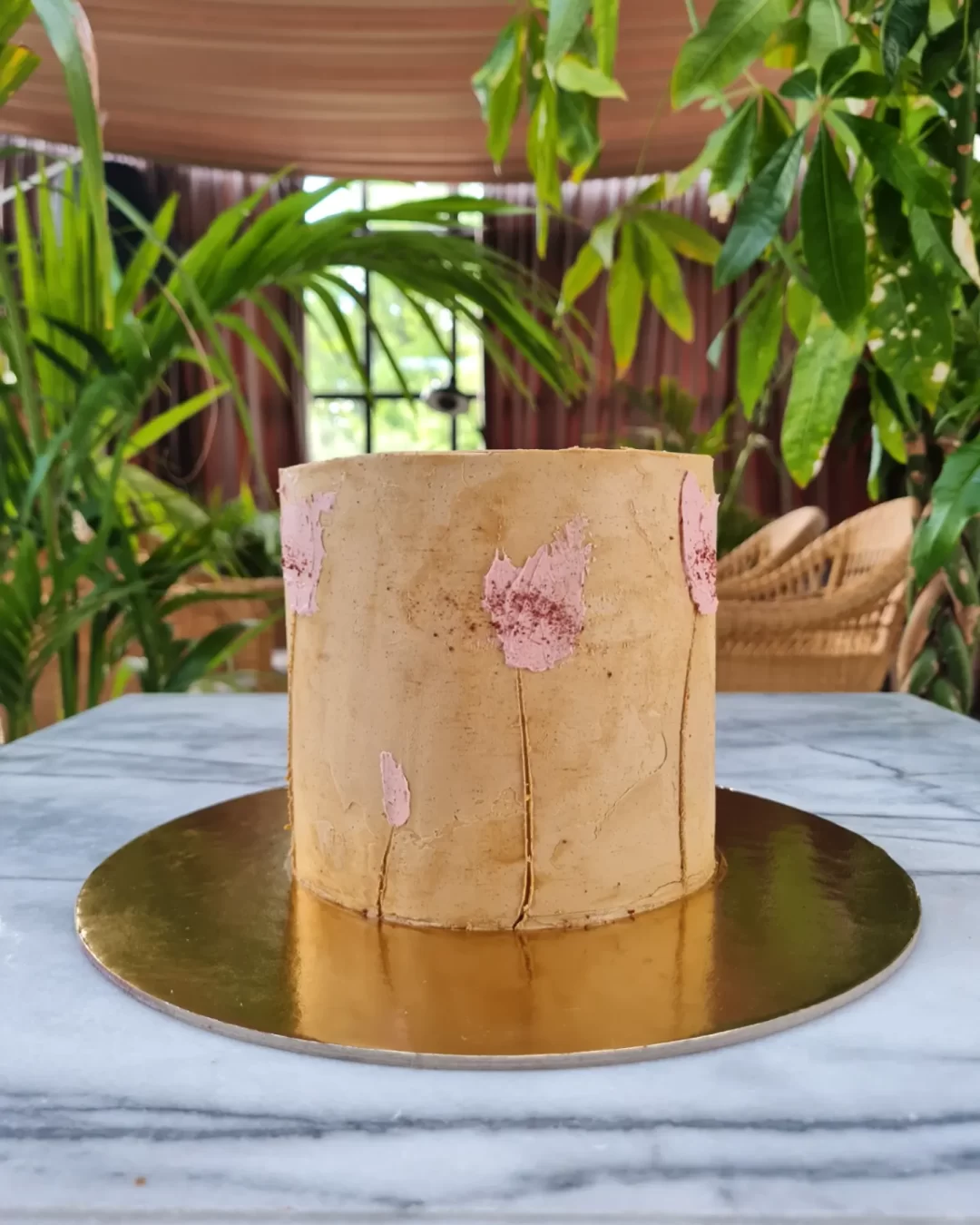 Ema Baniček je pokrenula cool projekt Torta na dar – poklanja prekrasne torte koje sama pravi