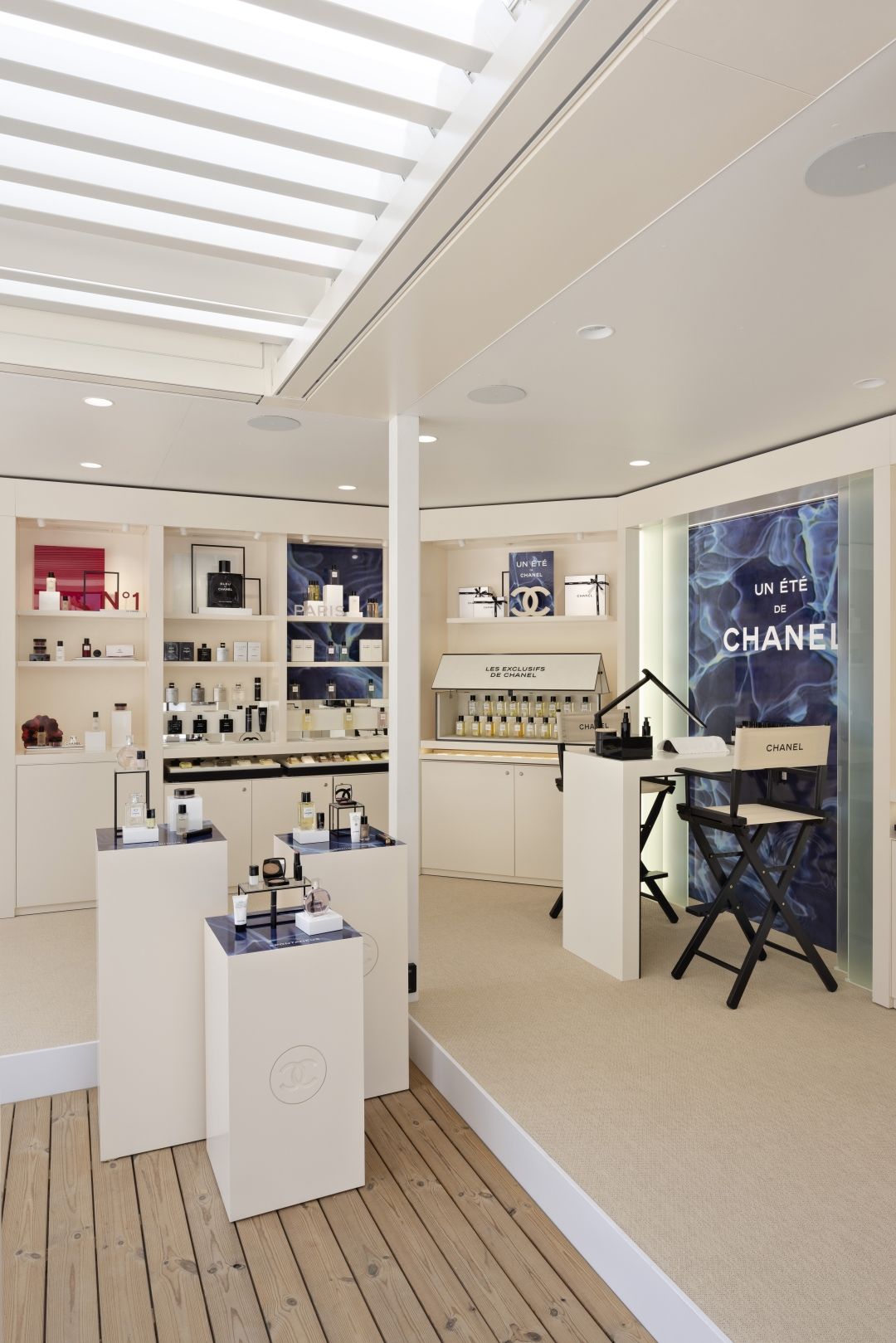 Chanel pop up