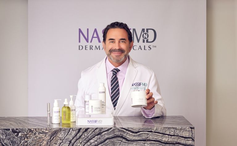 Dr. Paul Nassif