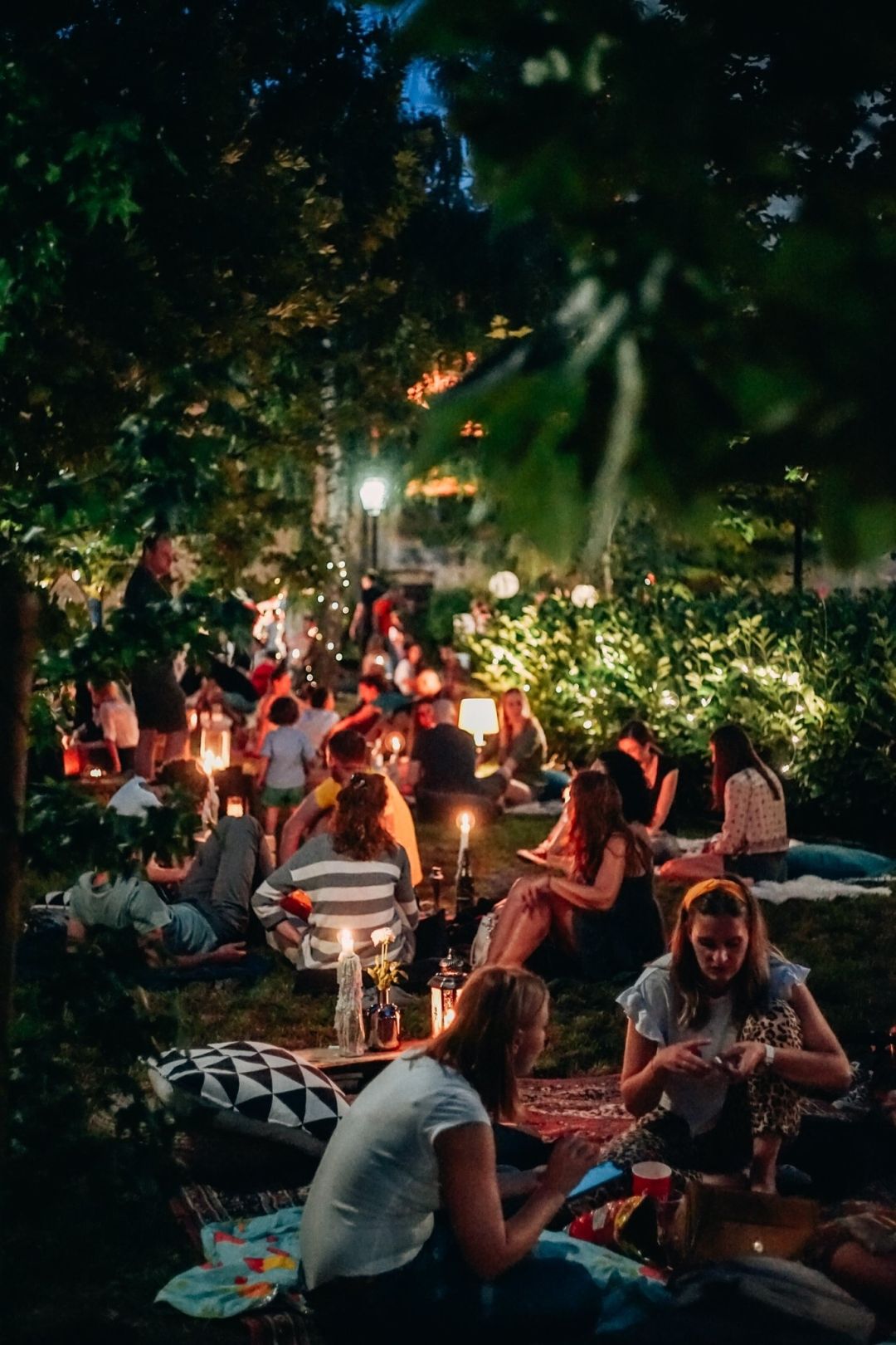 Večeras  u Zagrebu uživamo u romantici pod zvijezdama na lokaciji skrivenoj od pogleda