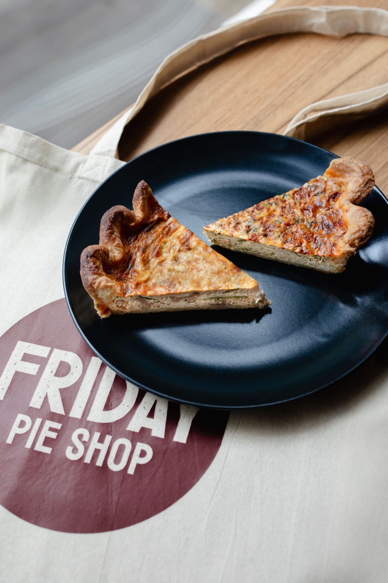 Posjetili smo Friday Pie Shop na novoj lokaciji i isprobali američke pite s najfinijim nadjevima