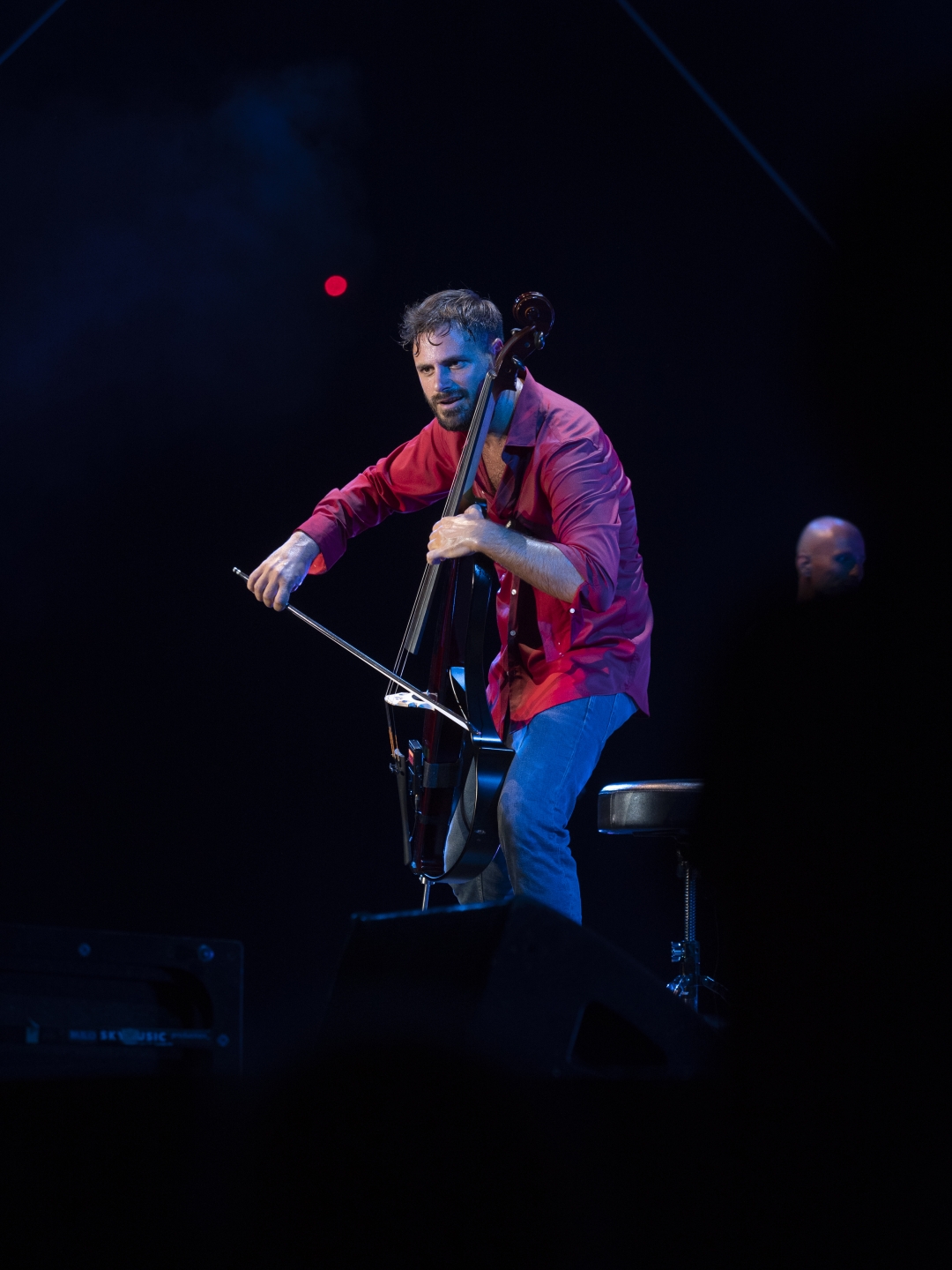 Stjepan Hauser spektakularnim koncertom u gradu Baru započeo svjetsku turneju