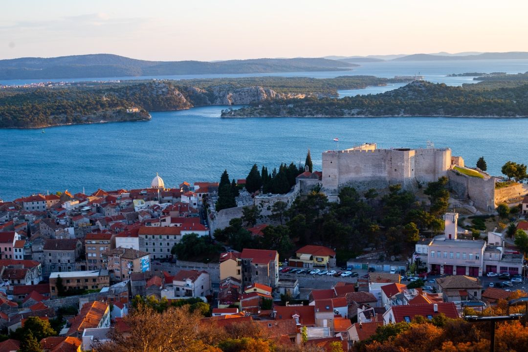 Tri lokacije koje vrijedi posjetiti u Šibeniku ovog ljeta