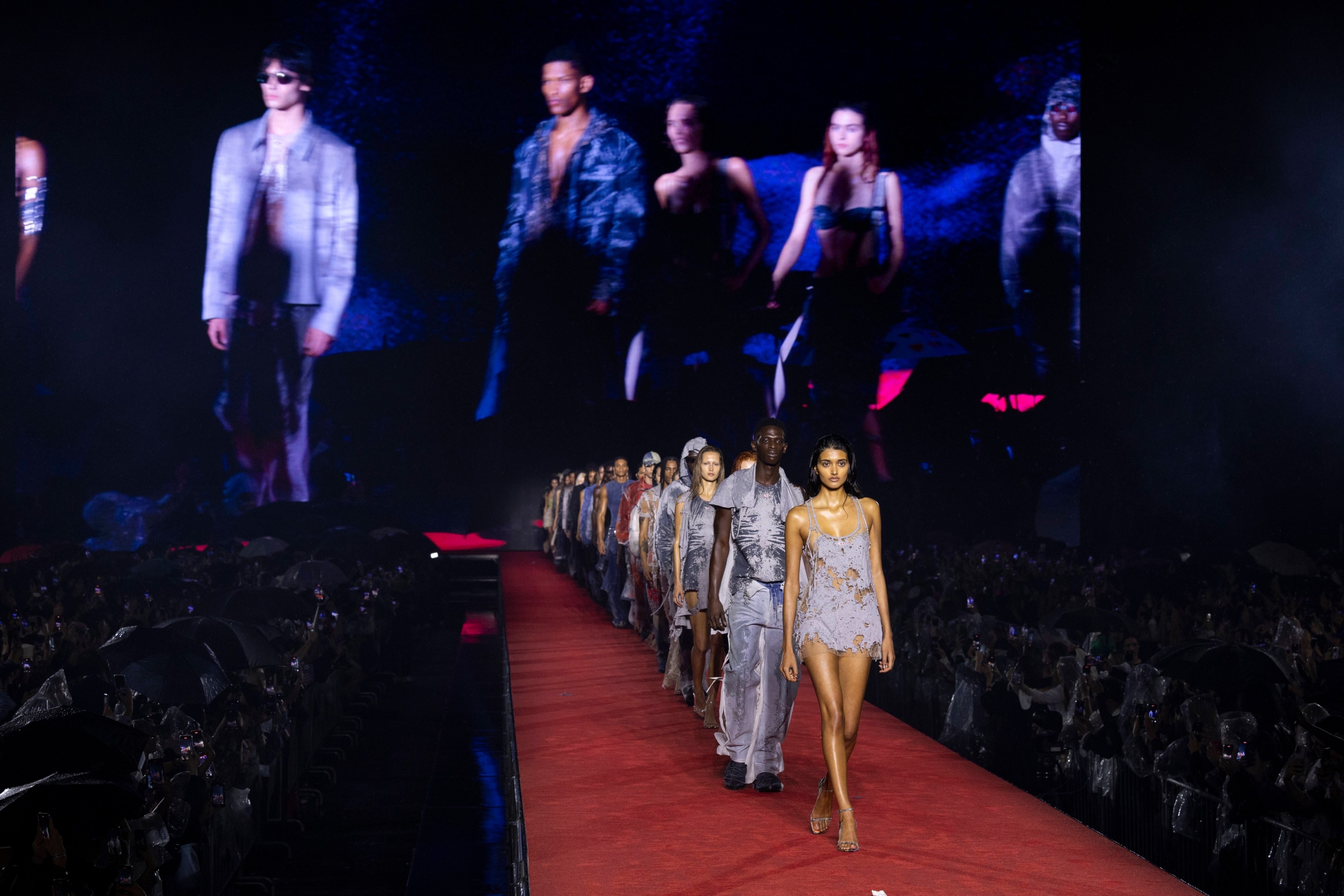 Počeo Tjedan mode u Milanu: Kratki pregled značajnih trenutaka