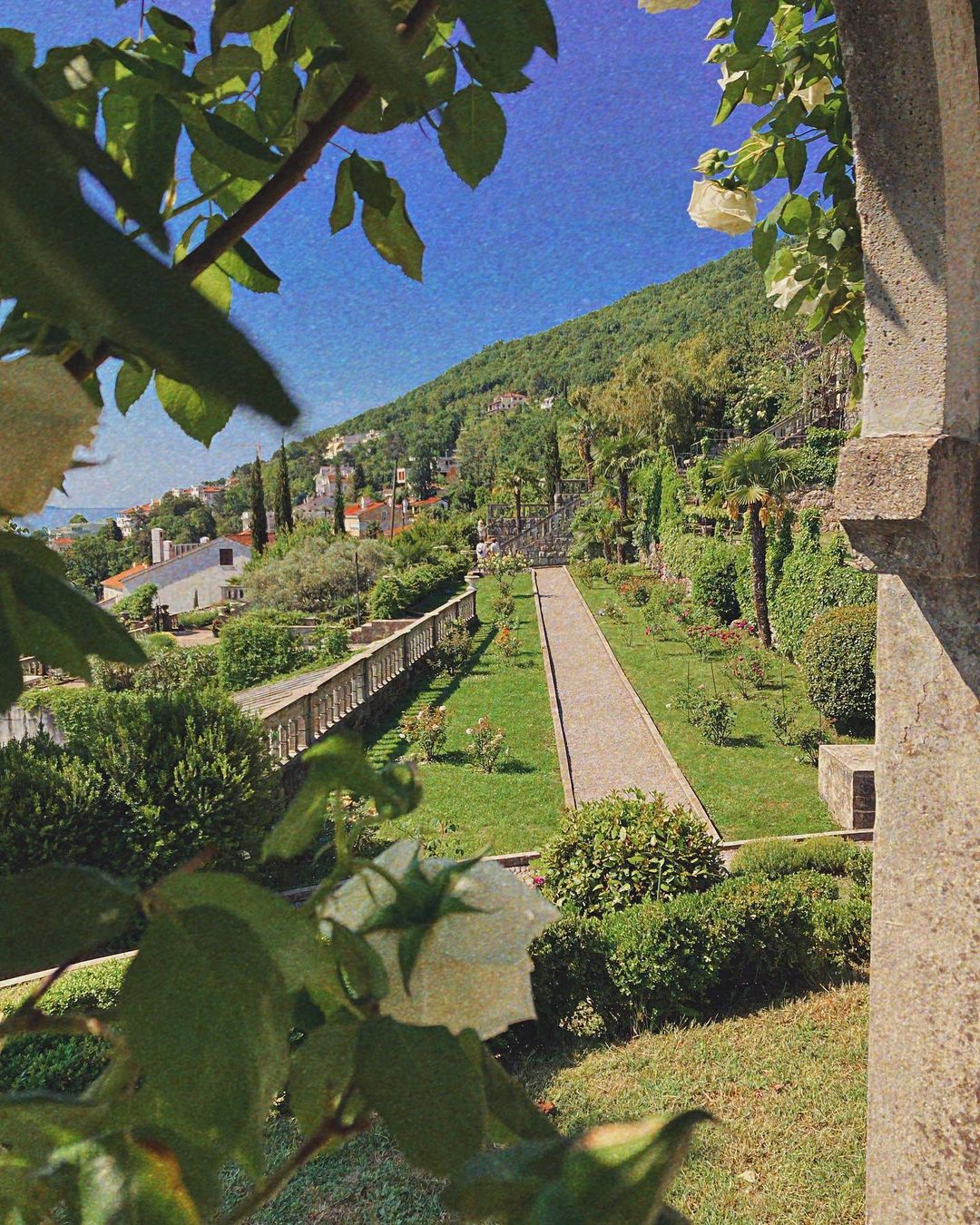 Neki potpuno drugi svijet: Predivni terasni vrtovi u Opatiji koje želimo posjetiti