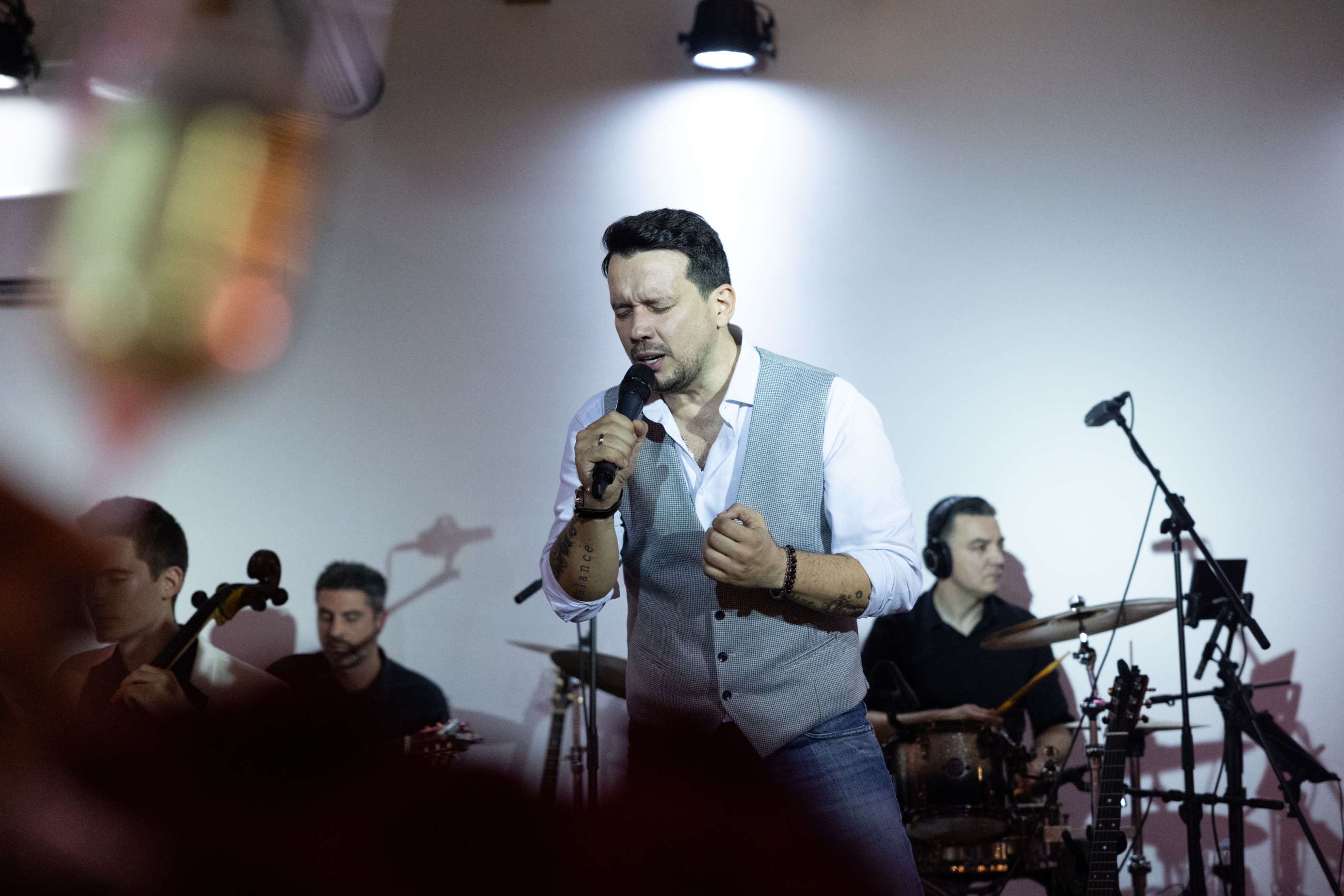 Glazbenik Marko Nikolić predstavio svoj novi album ‘Dođi da te volim’