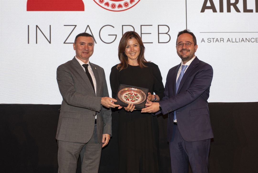 Gurhan Sözen,Martina Bienenfeld, direktorica Turističke zajednice grada Zagreba, Omer Faruk Sonmez