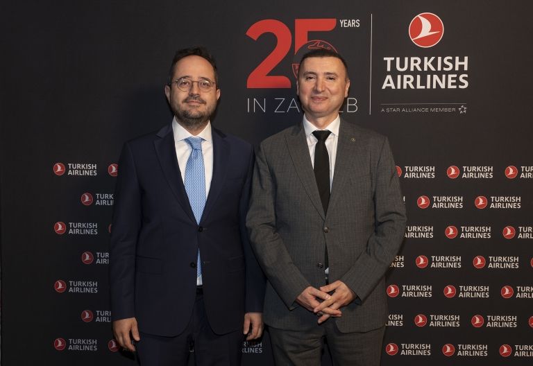 Omer Faruk Sonmez, potpredsjednik Turkish Airlinesa za južnu Europu, Gurhan Sözen generalni direktor za Hrvatsku