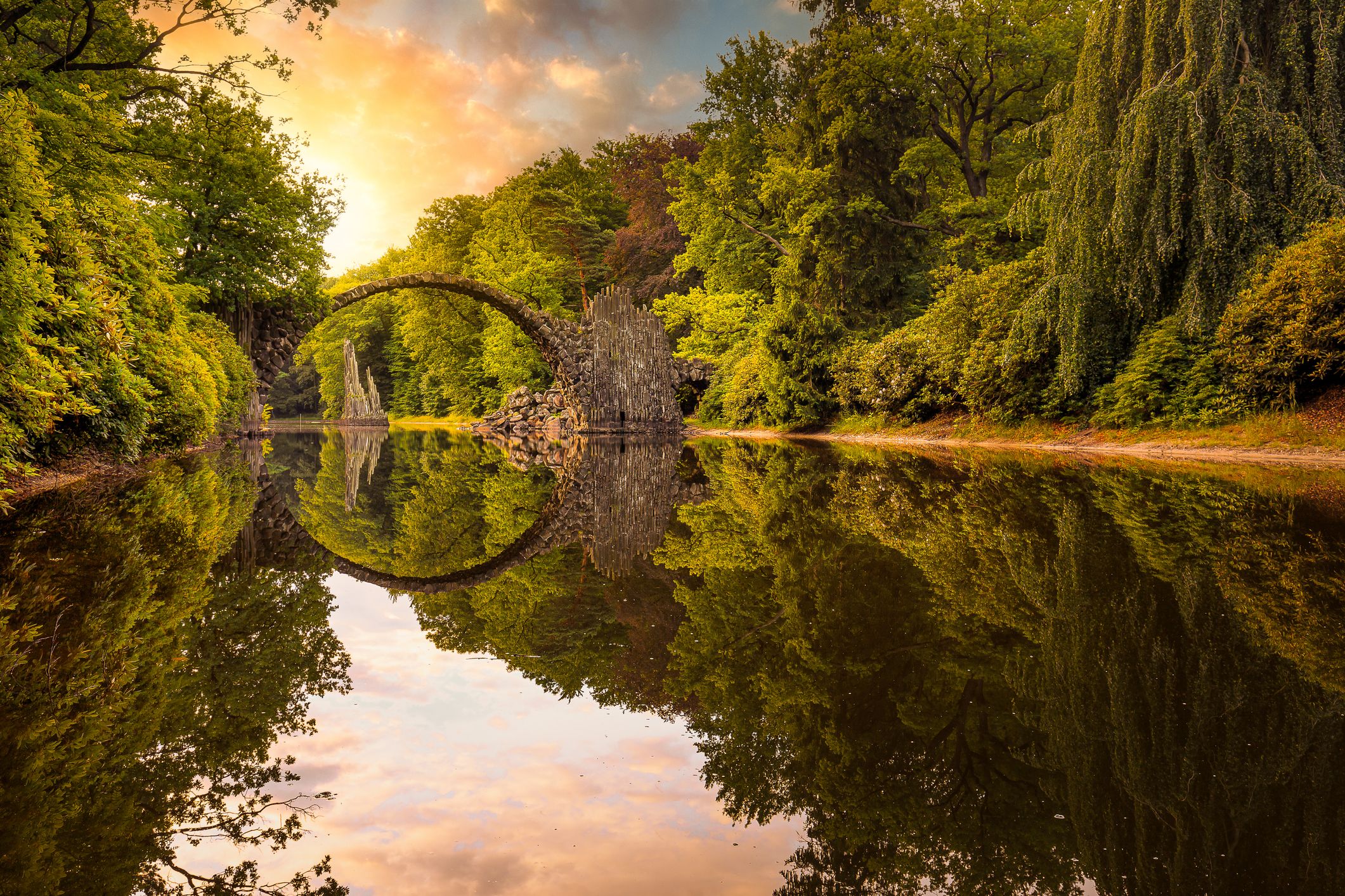 Vražji most, Rakotzbrucke_iStock