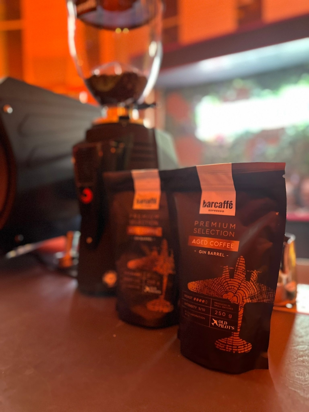 Barcaffe kava s aromom gina
