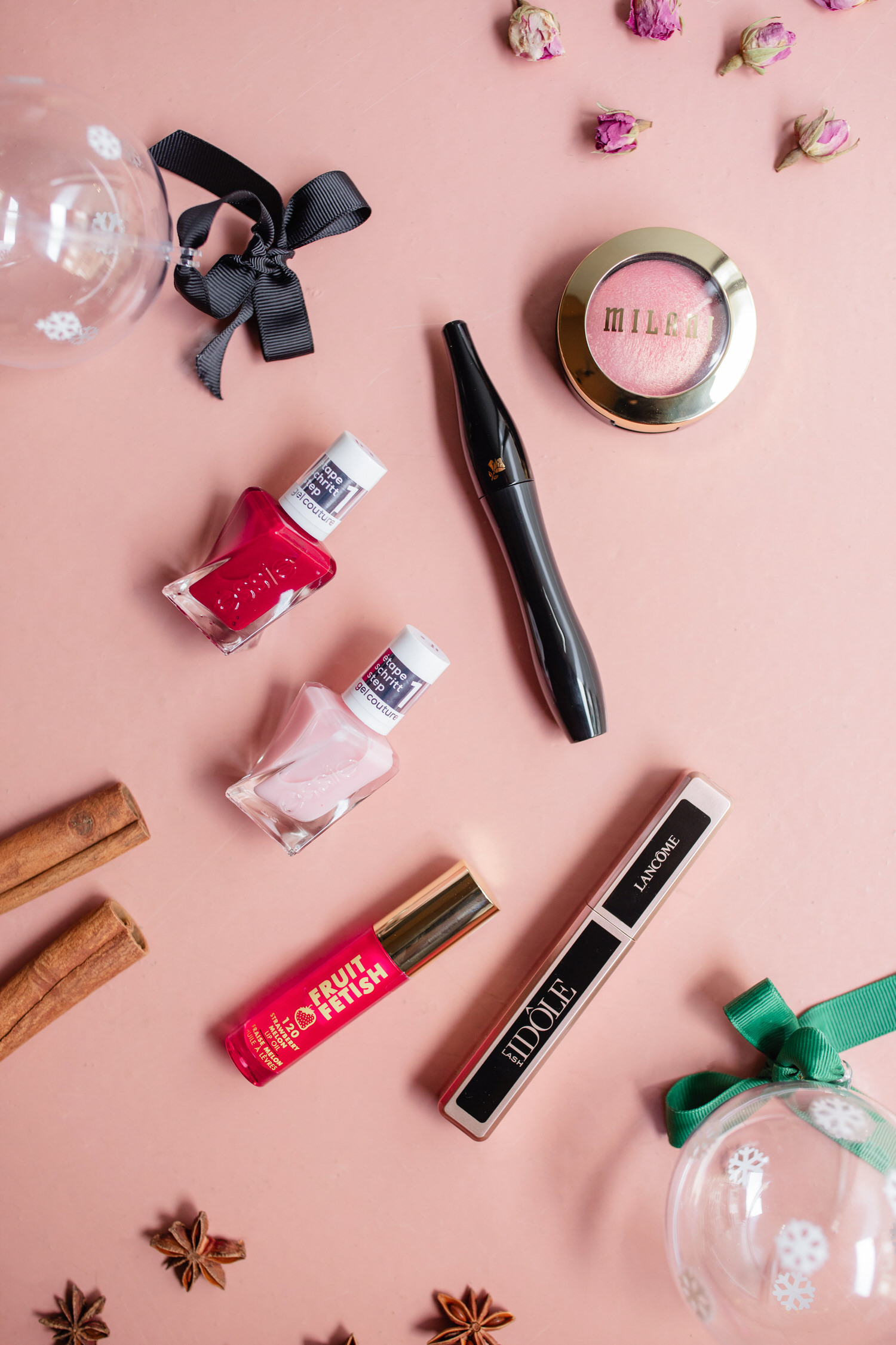 Mini vodič za beauty božićne poklone: Makeup, gadgeti i tretmani za uljepšavanja na jednom mjestu