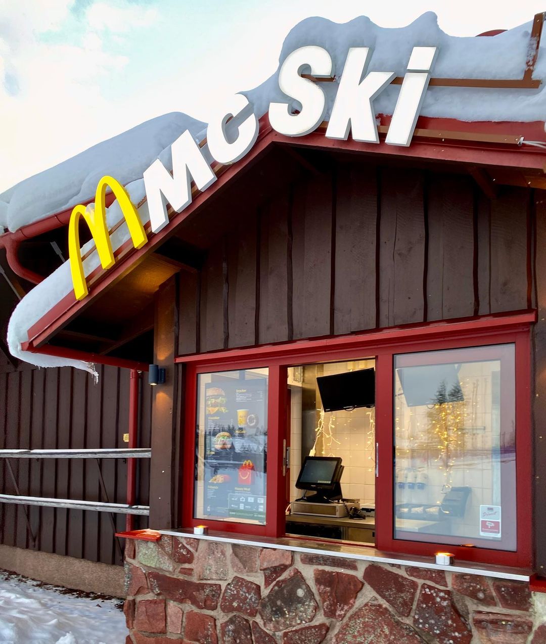 Nije li ovo najcool McDonald’s na svijetu? McSki koliba nalazi se na skijaškoj stazi