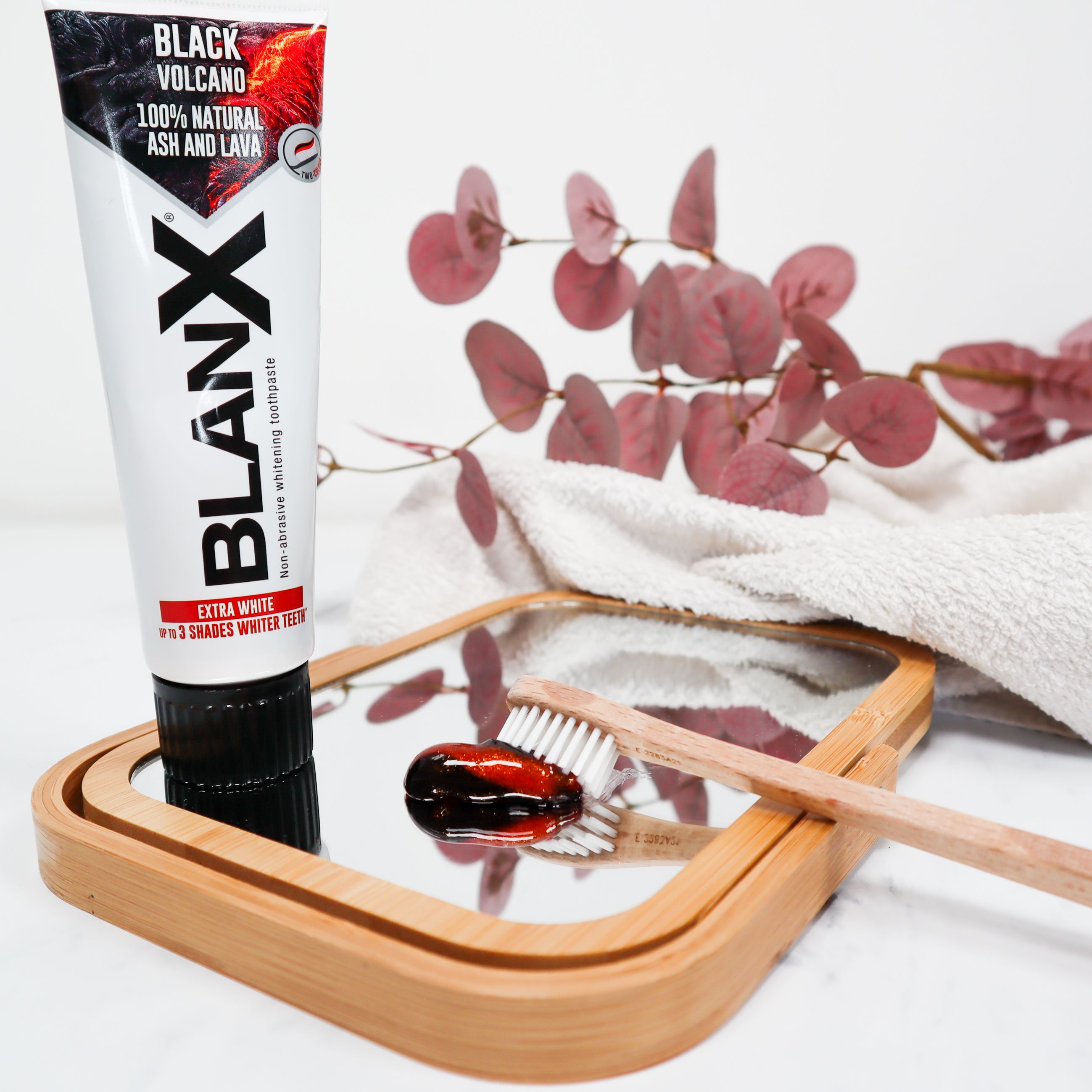 BlanX Black Volcano pasta za zube (4)