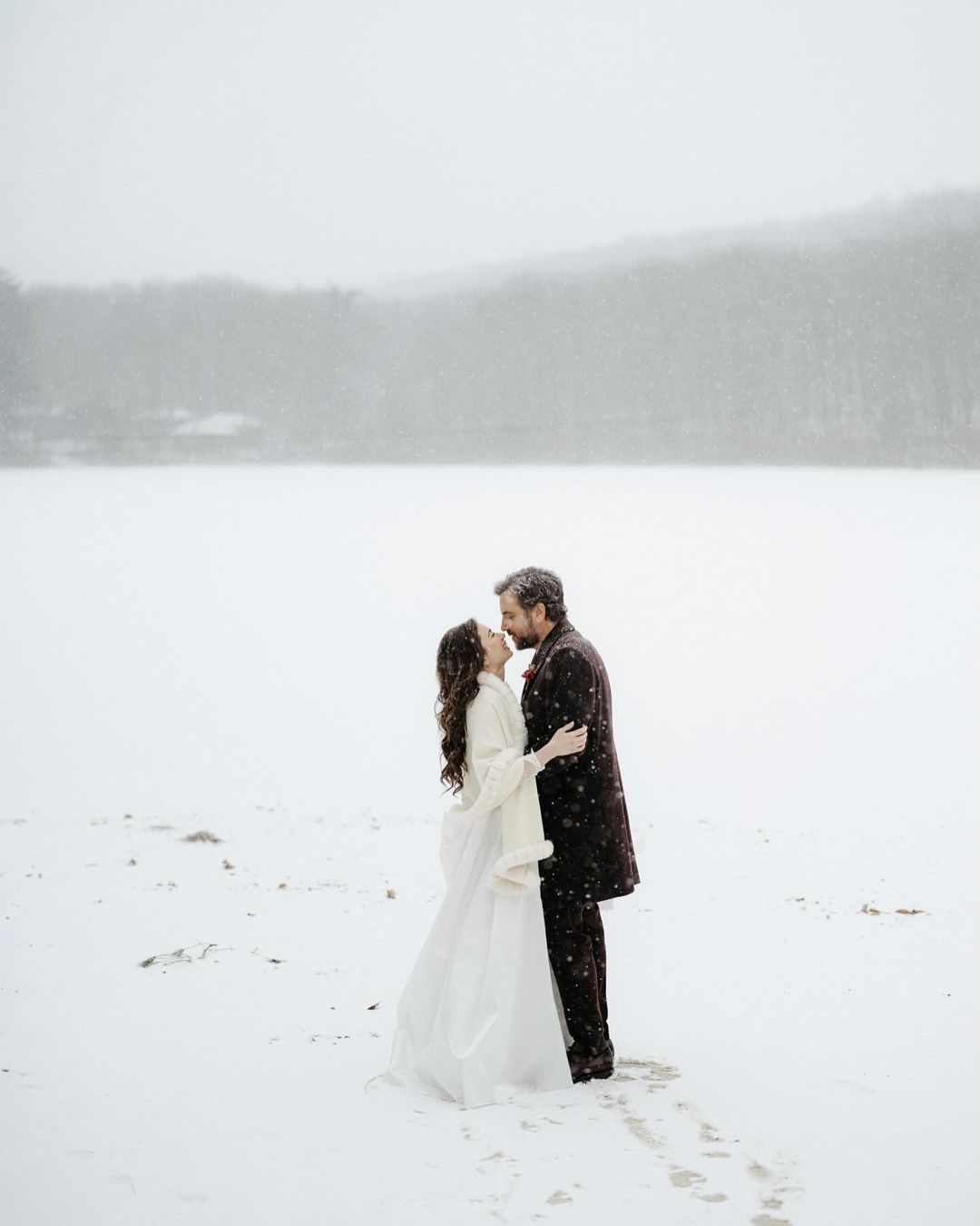 Vjenčanje usred snježne oluje: Prava zimska bajka zvijezde serije Kako sam upoznao vašu majku