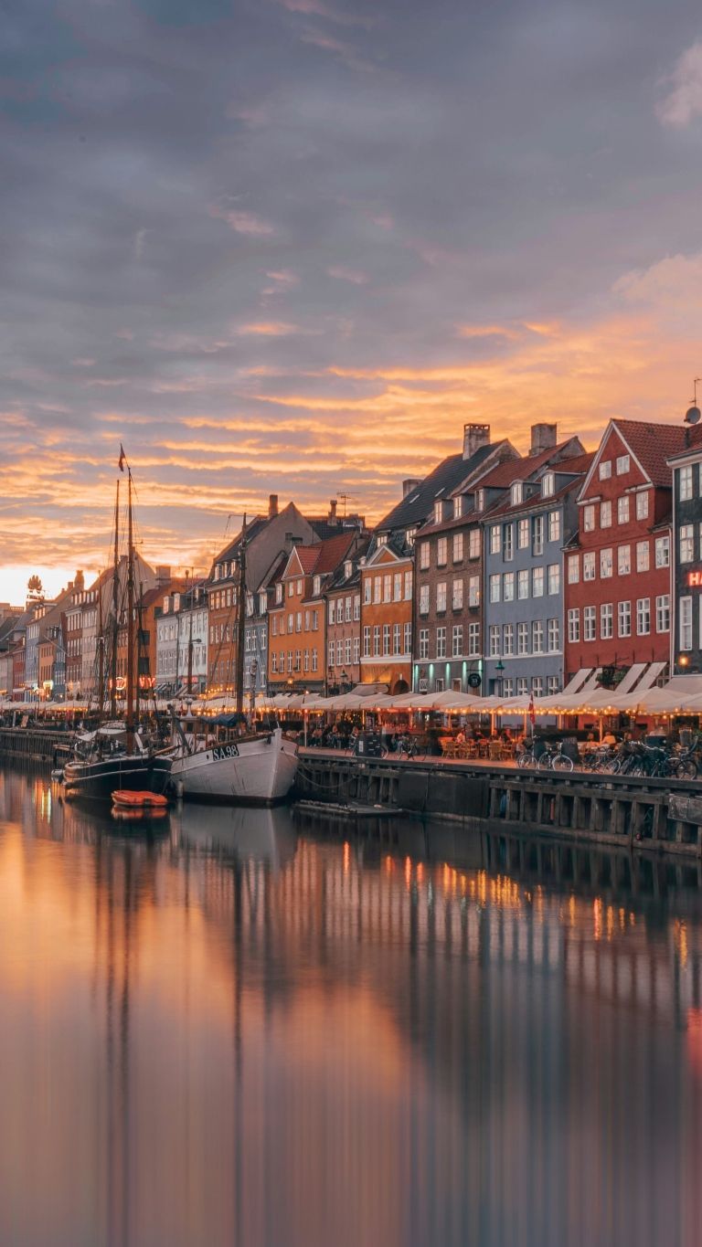 Nyhavn_daniele-colucci-unsplash