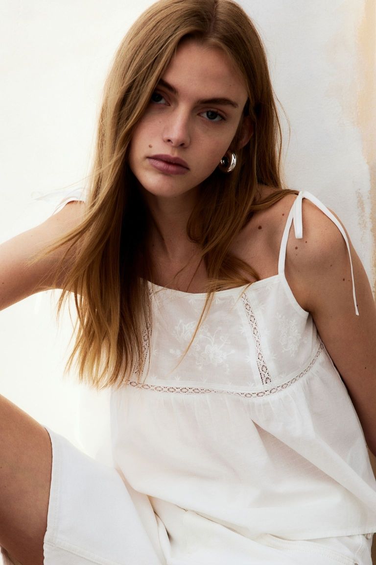 rupičaste bluze H&M