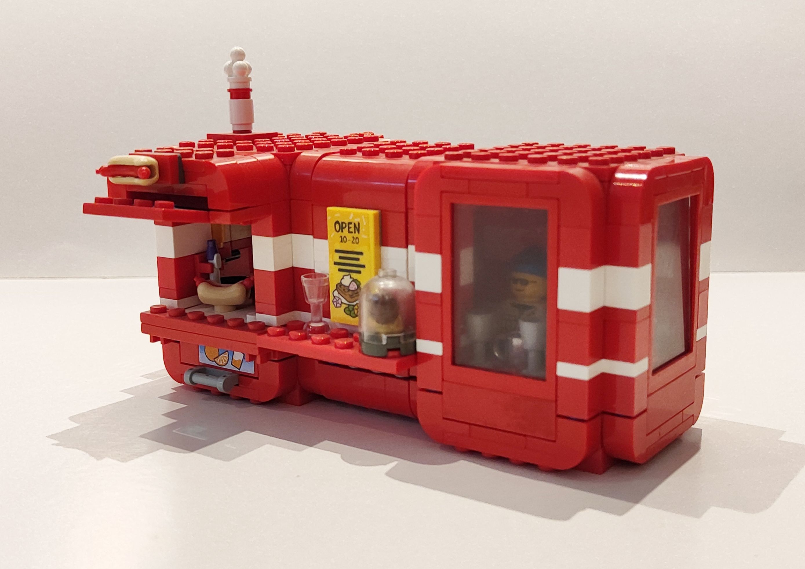 Poznati YUGO kiosk postaje LEGO set? Razgovarali smo s arhitektom koji je zaslužan za ovu ideju