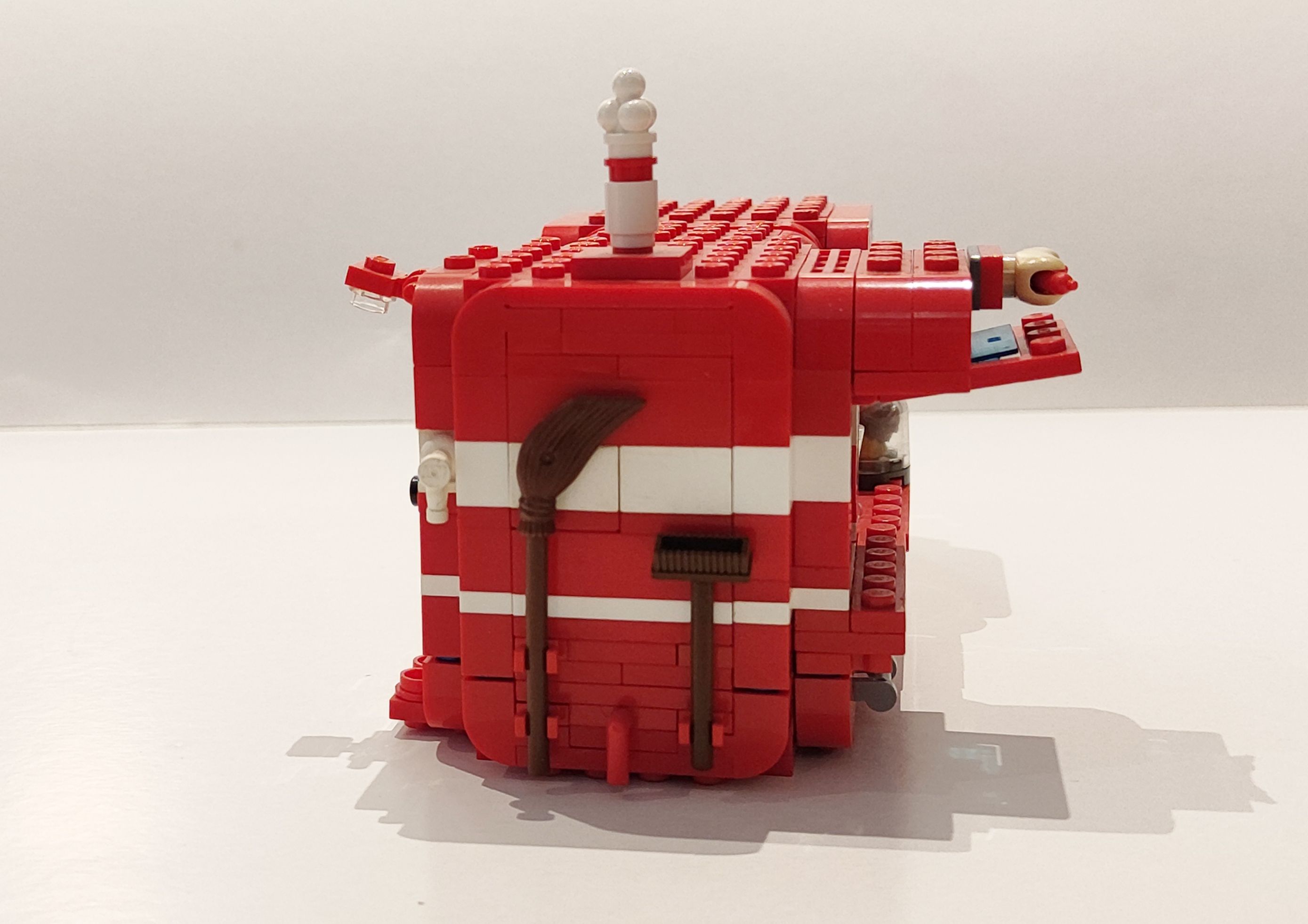 yugo kiosk K67, LEGO, Nikola Opačić (13)