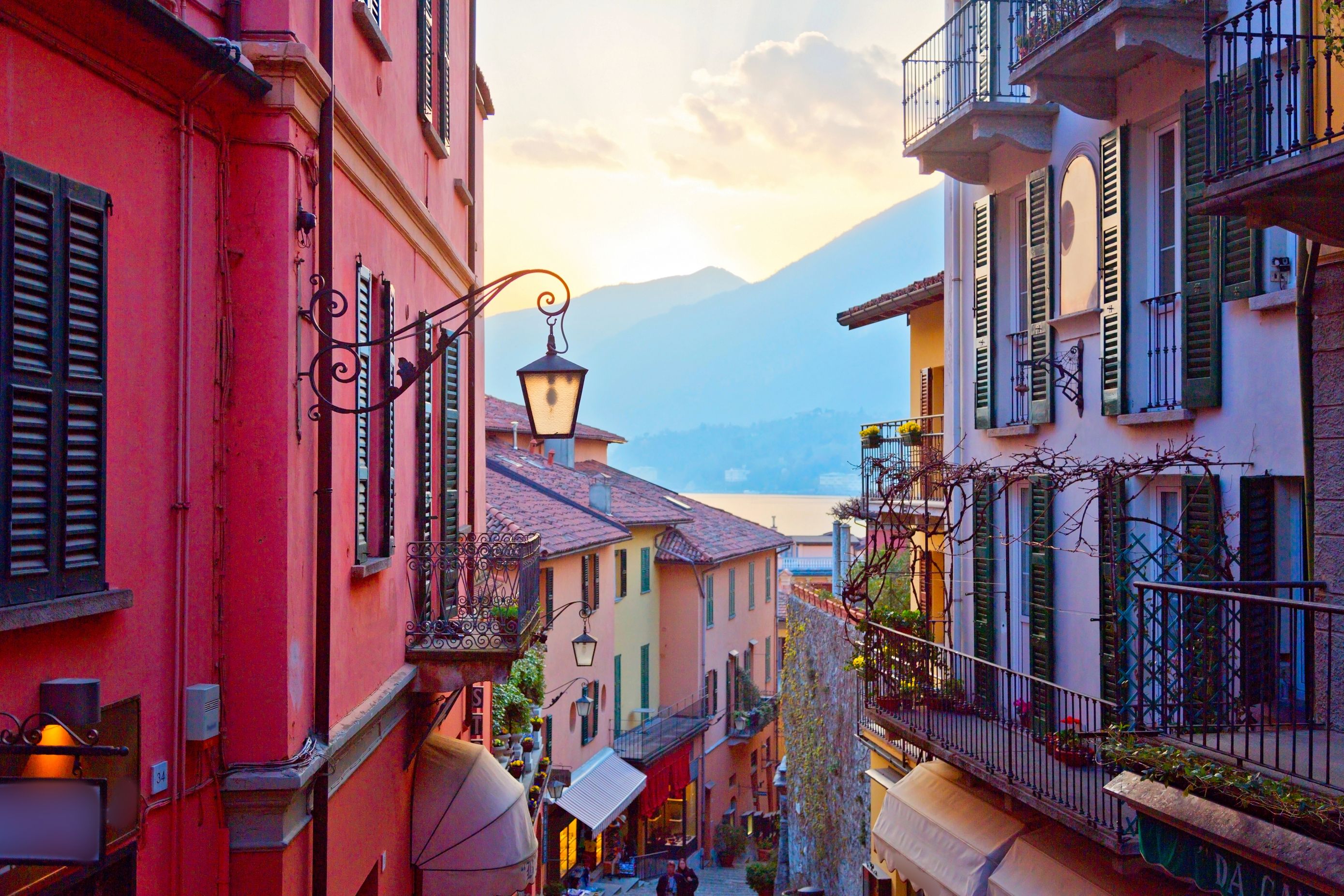 Bellagio, jezero Como_iStock