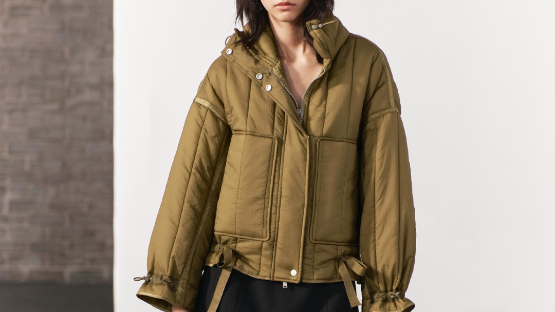 Maslinastozelena jaknica iz Zare je hit na gradskim ulicama, a imamo i neke alternative