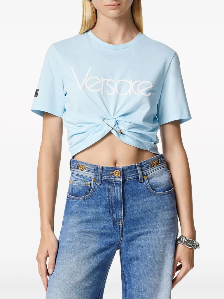 baby blue trendi boja Versace