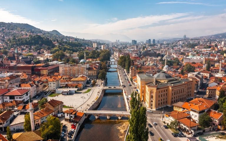 Sarajevo_iStock, Medvedkov