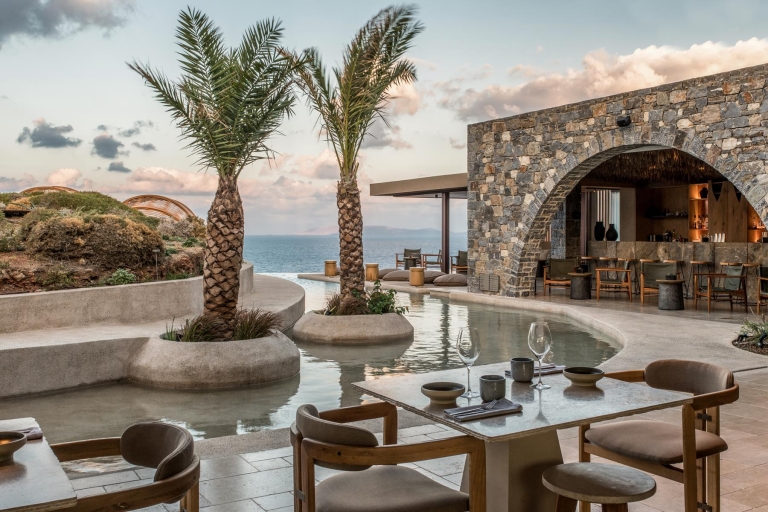 ACRO Suites (13)