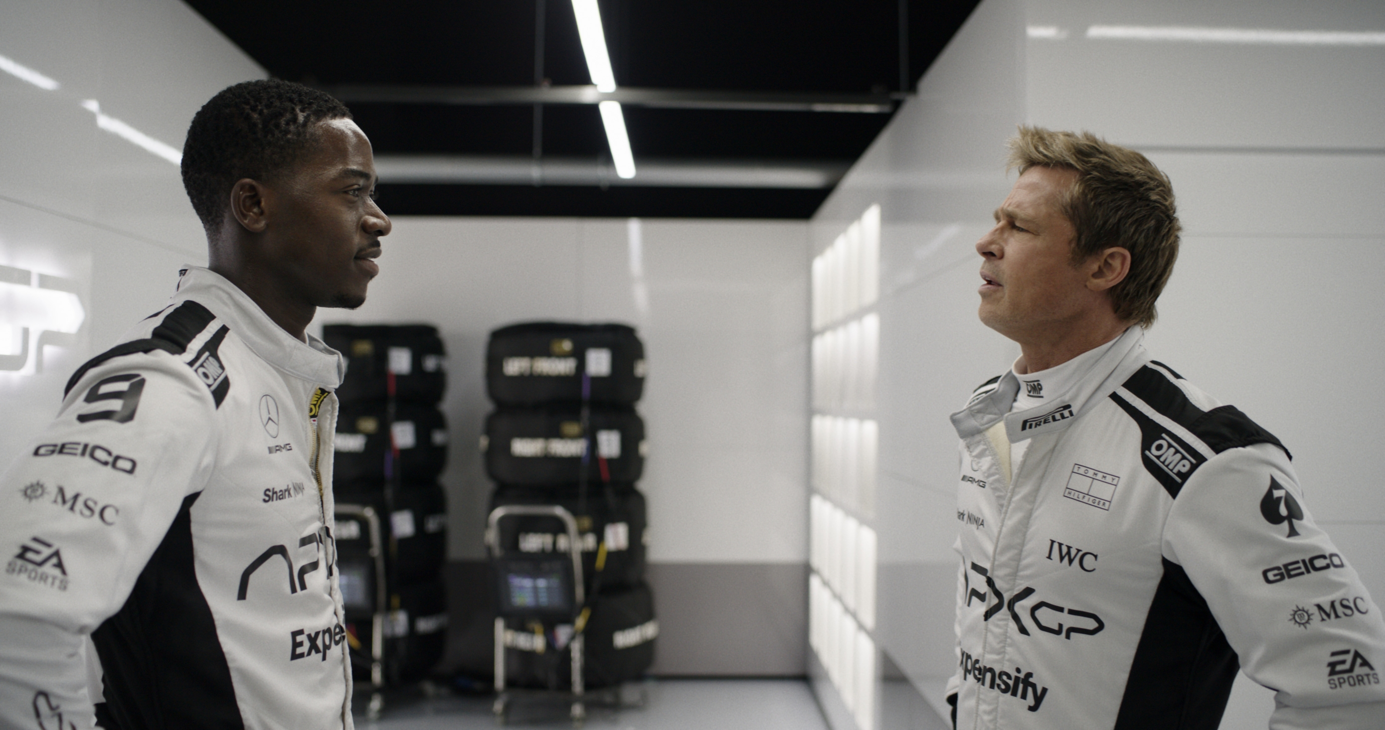 Brad Pitt nam je napokon ponovno na ekranu. U kina je stigao njegov novi film F1