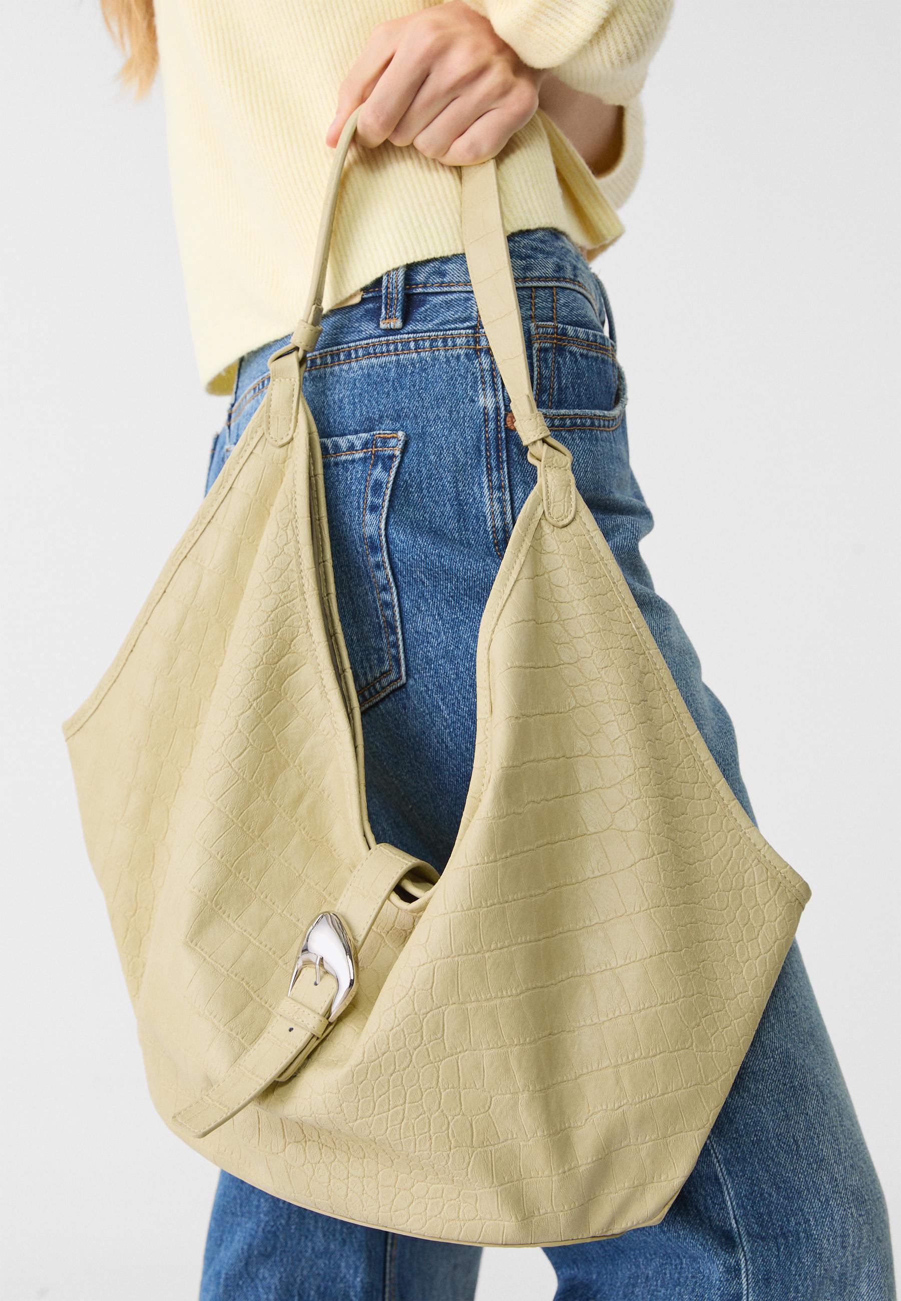 butter yellow nijansa Stradivarius