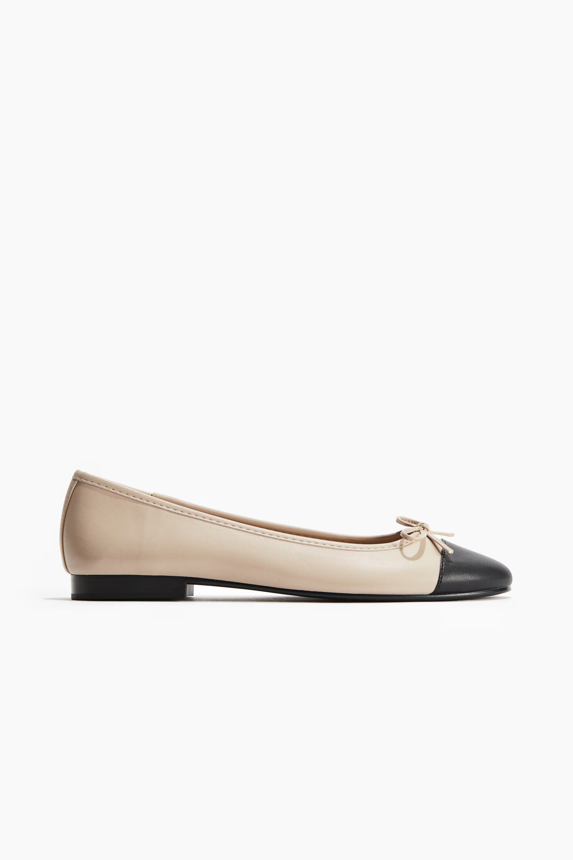 H&M balerine nalik Chanel