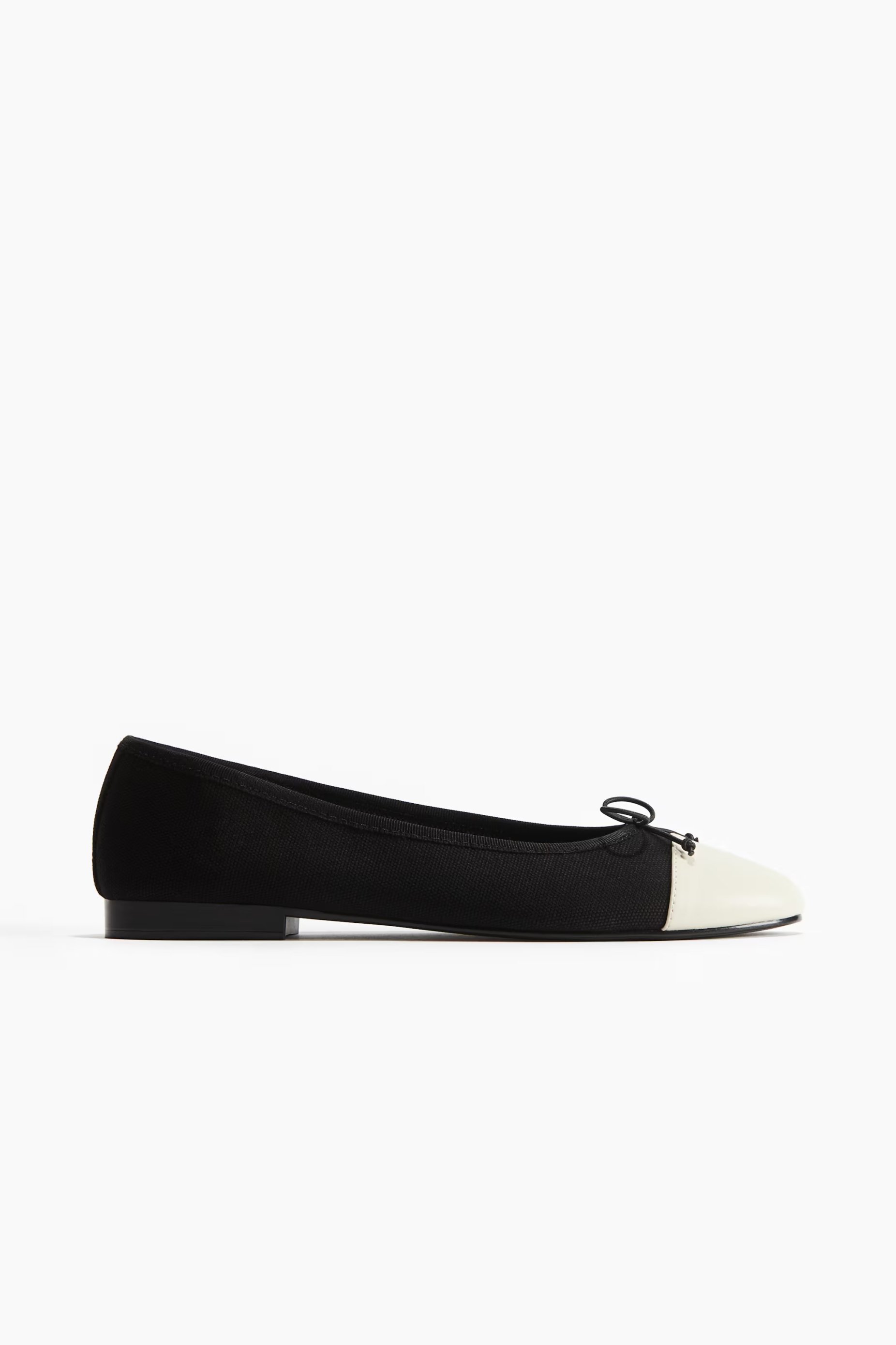 H&M balerine nalik Chanel