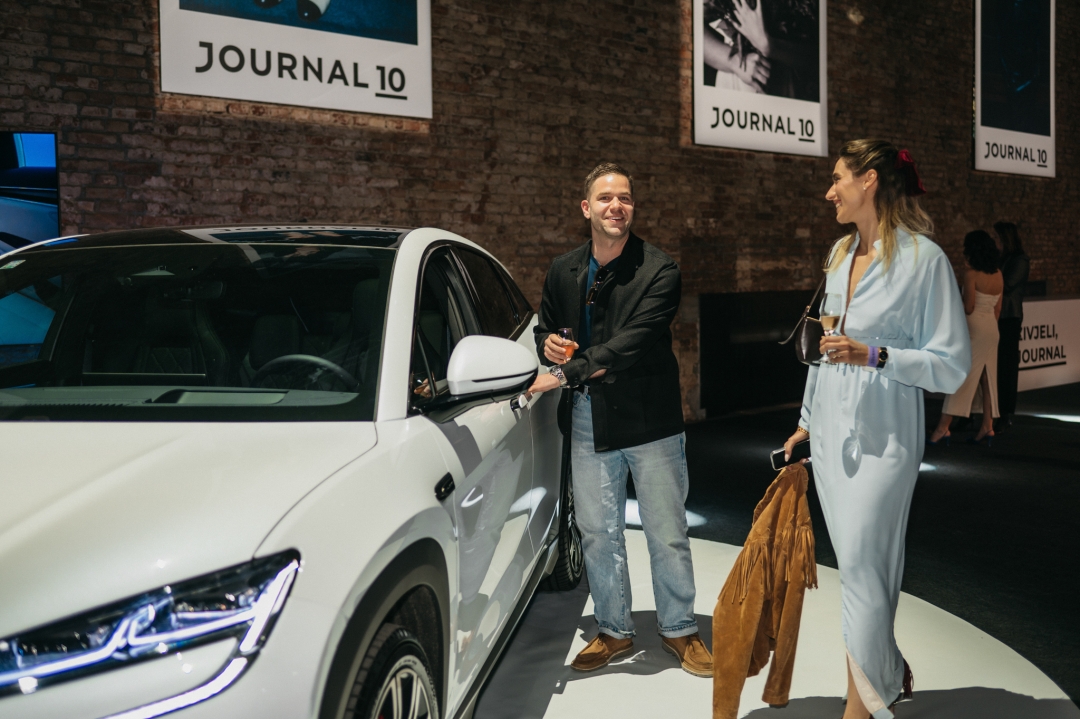 JOURNAL10 party