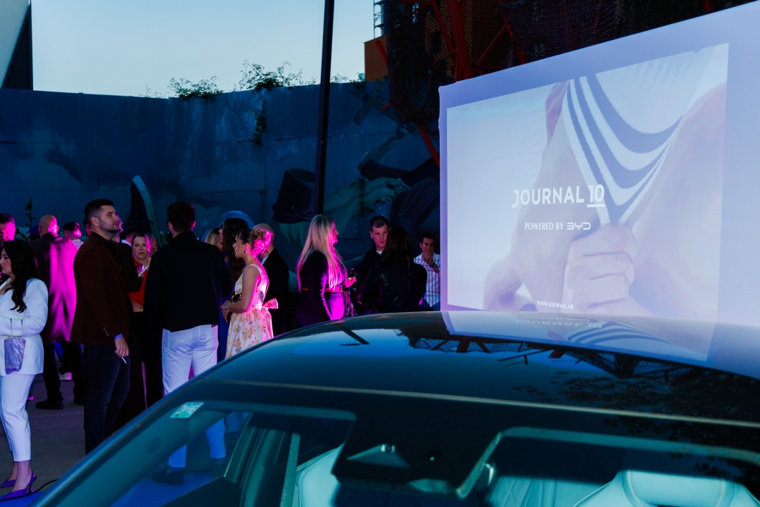 JOURNAL10 party