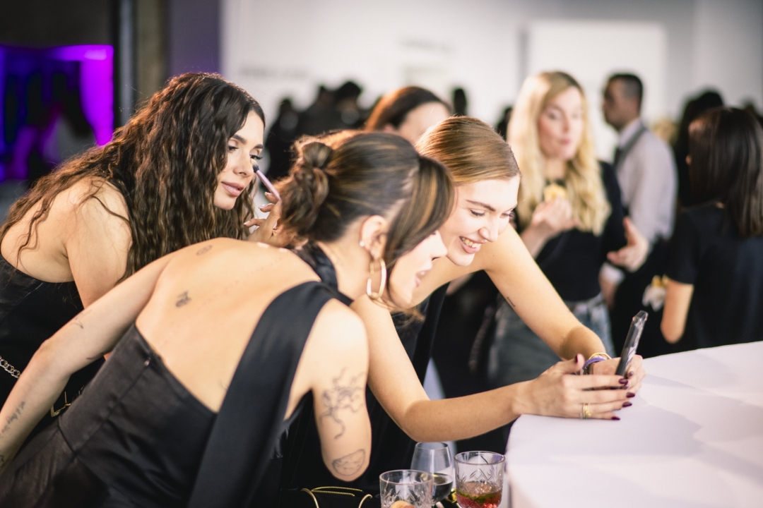 JOURNAL10 party