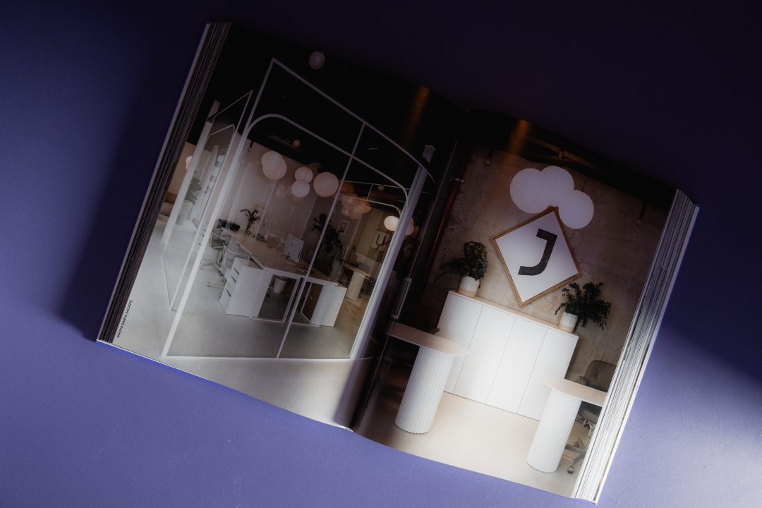 JOURNAL10 party