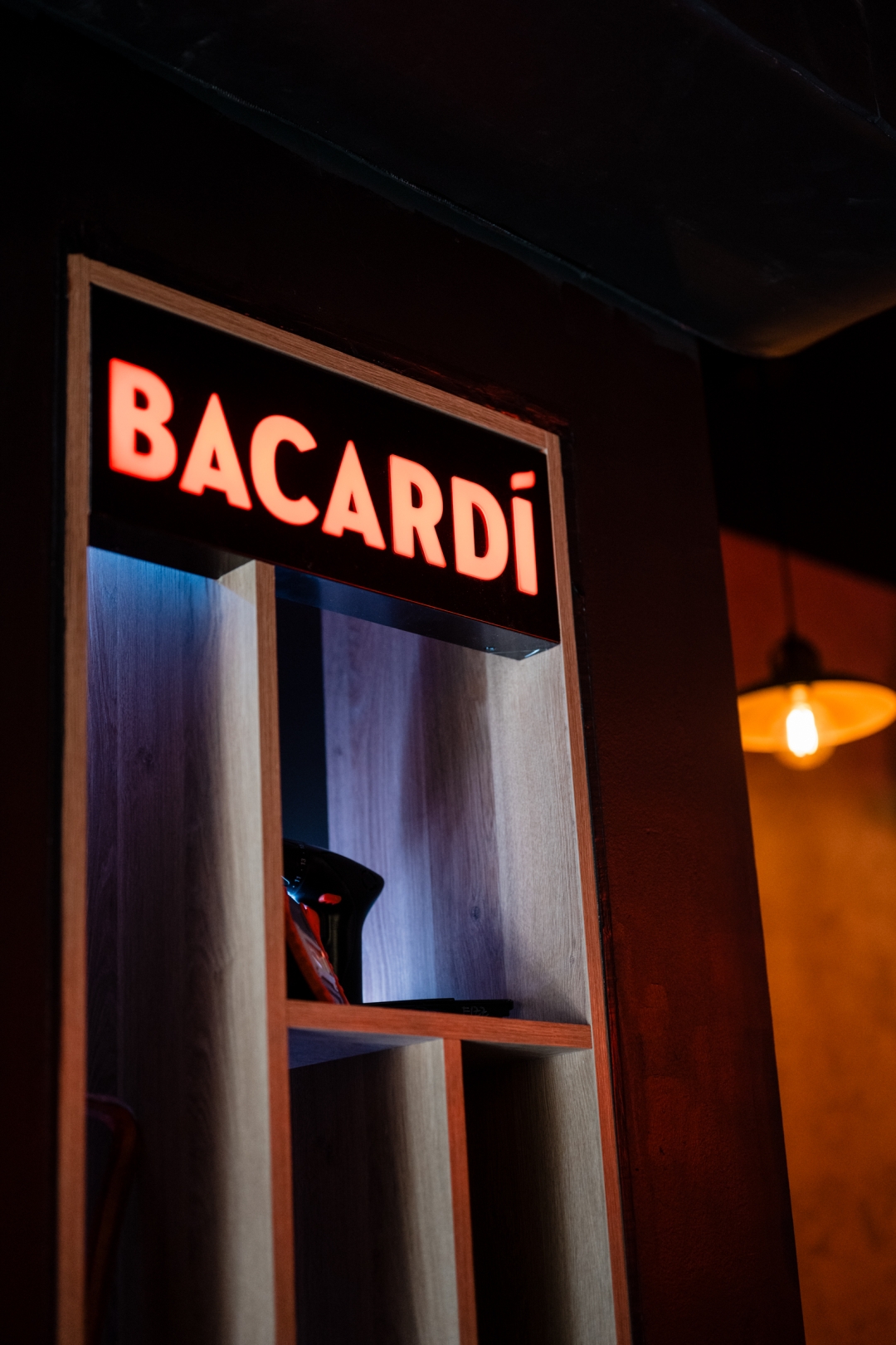 KOI bar