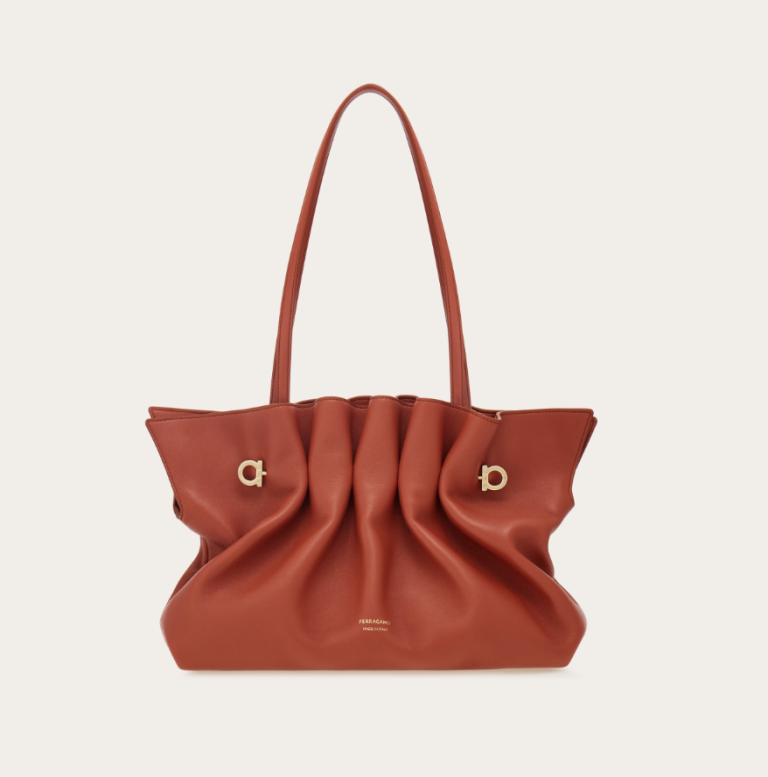 Nova Ferragamo torba