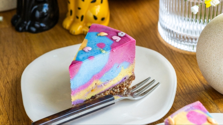 Šarena sirova torta Foodoris