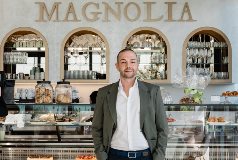Tin Lesić_Magnolia