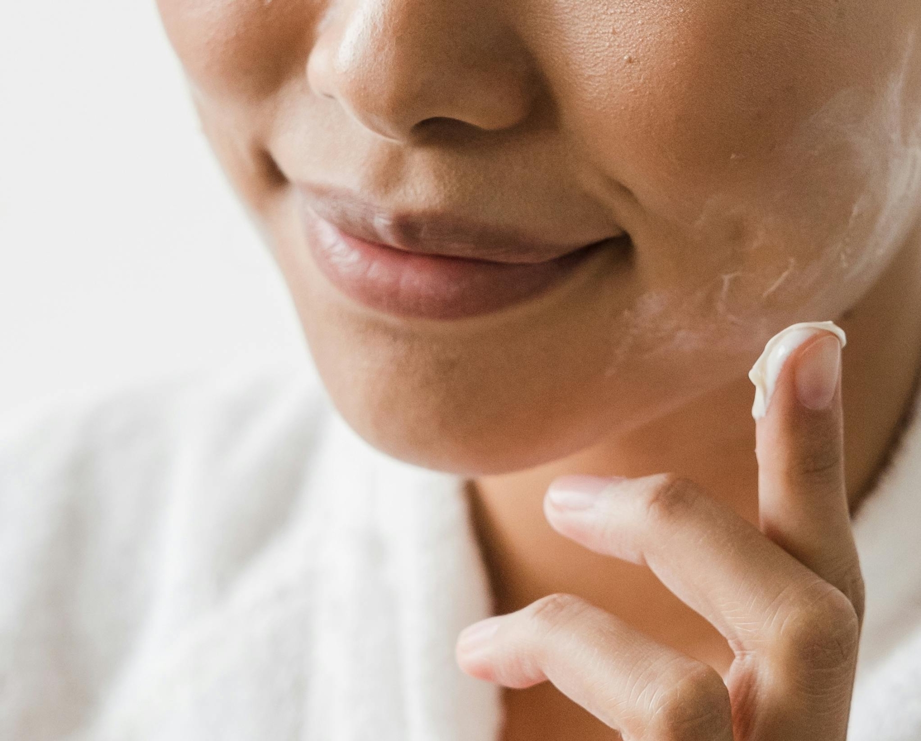 skincare_pexels-greta-hoffman-9475732