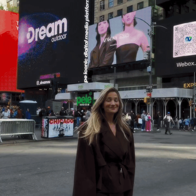 Od skica na papiru do svjetala Times Squarea: Brend Izabel Kovačić zabljesnuo na najpoznatijem billboardu