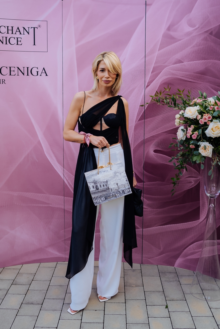 The Merchant of Venice_Rosa Moceniga Elixir