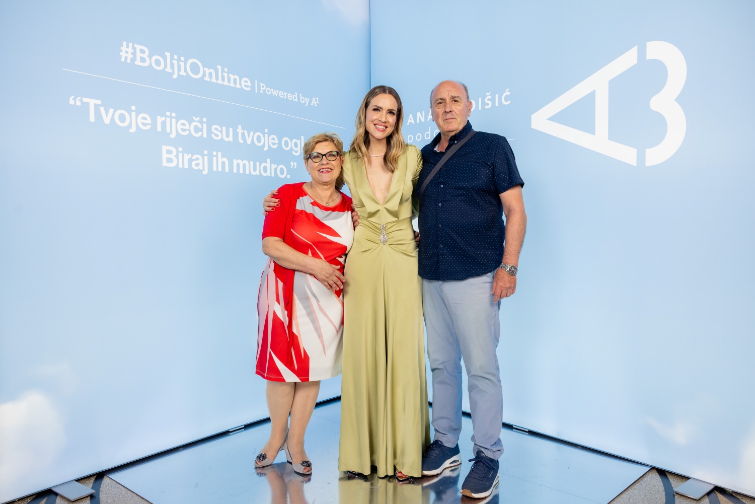 Ana Radišić s roditeljima