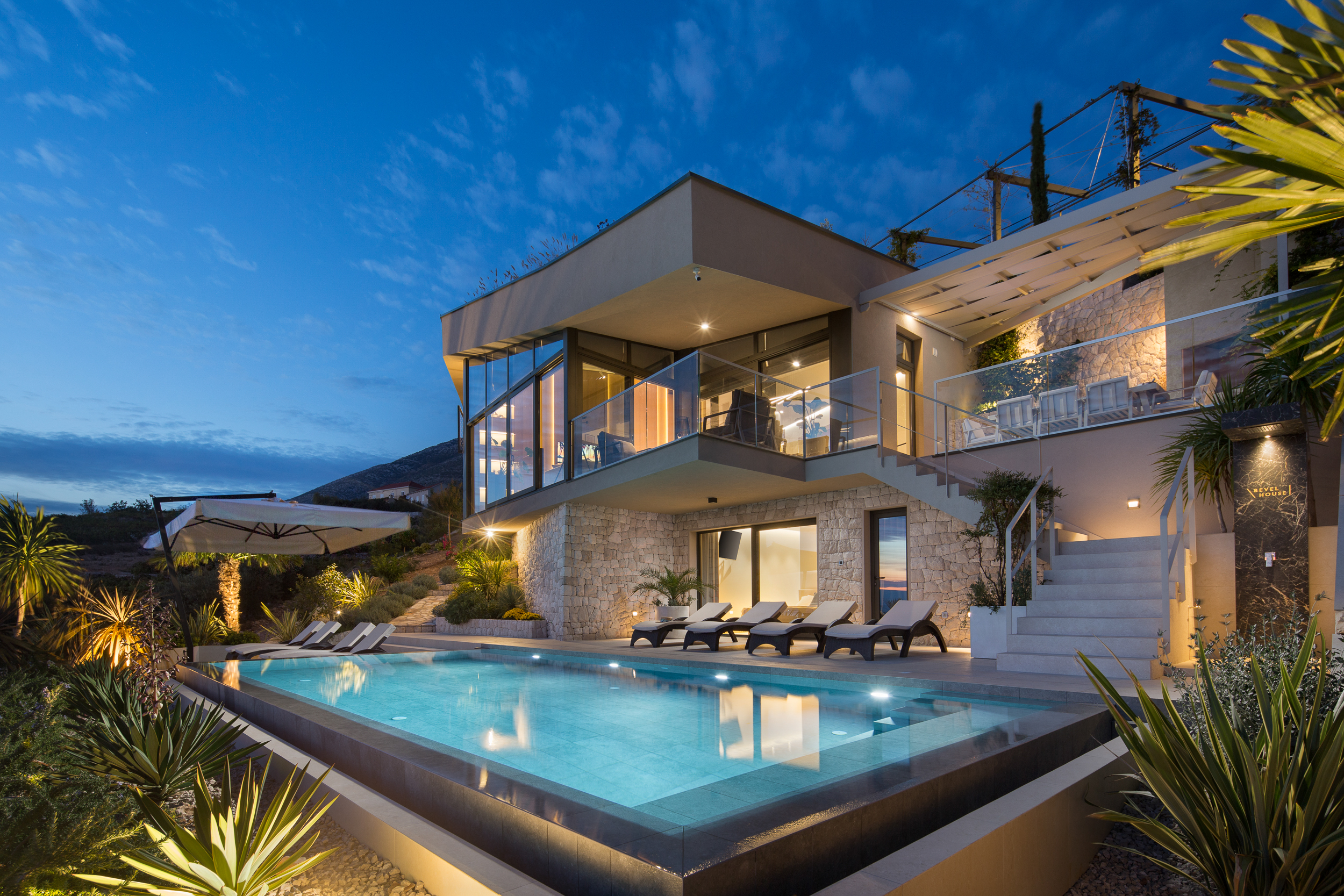 Bevel House_K O R I D O R 2 7 (35)