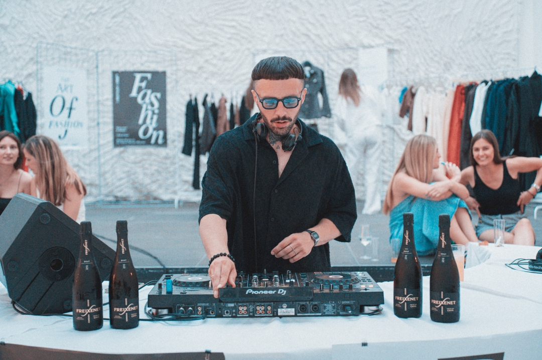 DJ Butterfly Jam