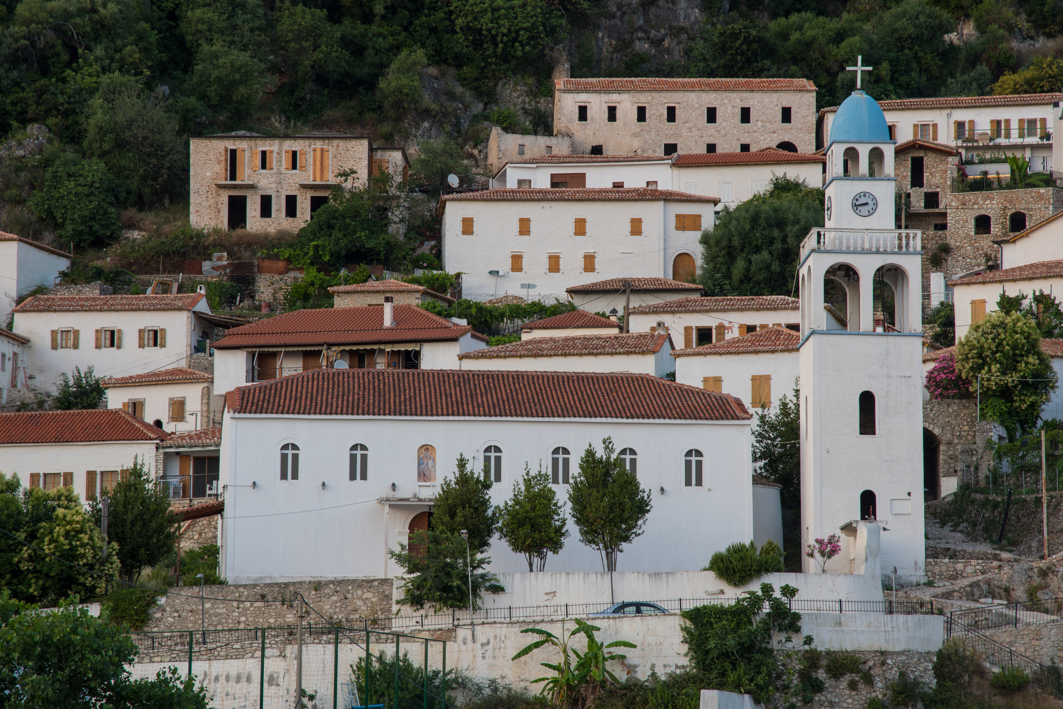 Dhermi_Gestur-Gislason_iStock-2159734635