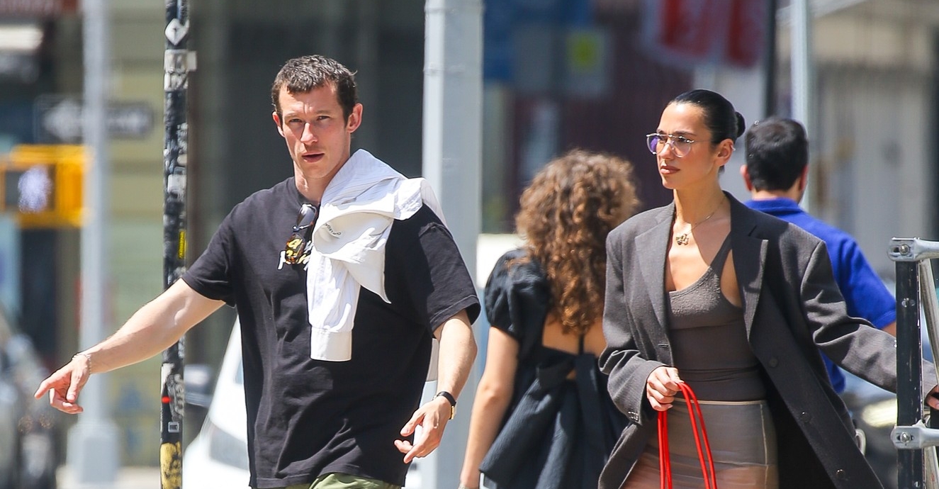 Šuškanja su potvrđena: Dua Lipa i Callum Turner su zaručeni