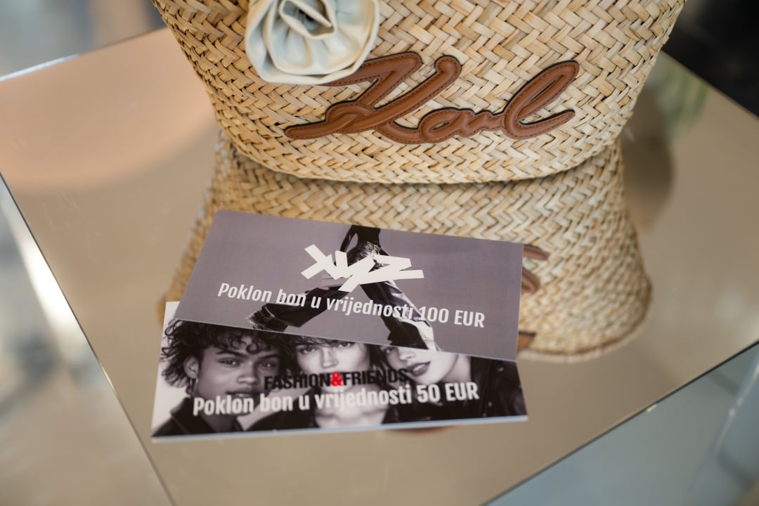 Fashion Company pop up event