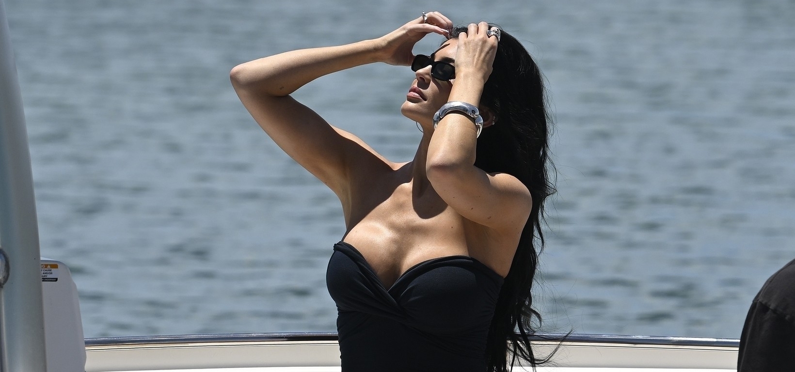 Kylie Jenner otkrila sve detalje operacije grudi. Je li ovo definitivno kraj tabua o estetskim zahvatima?